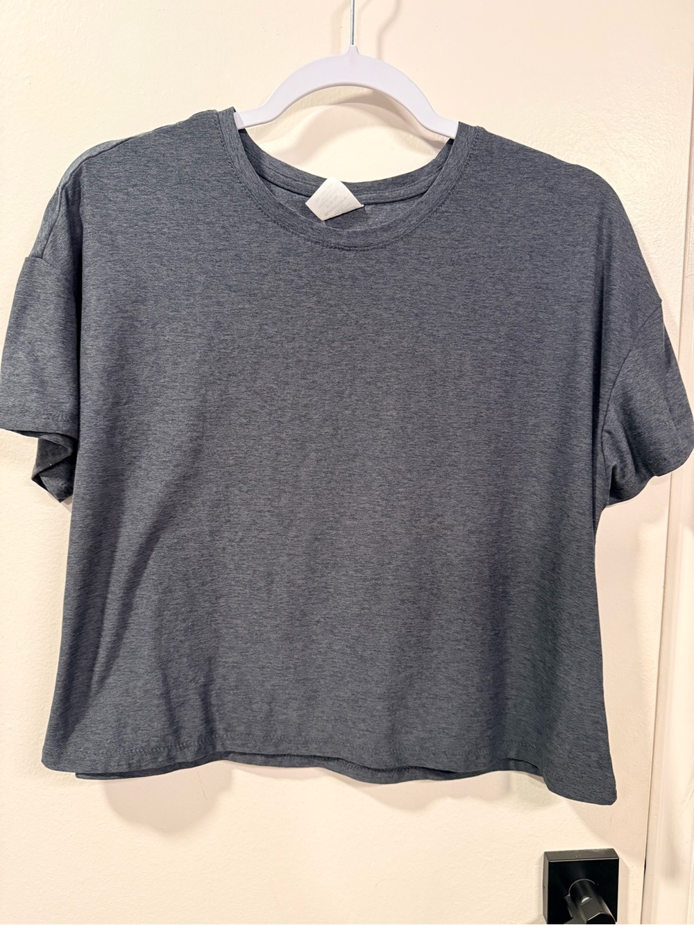 Athletic Works Women’s Short Sleeve Crew Tee in Heather Charcoal